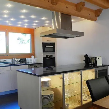 Sleeps 8 Wifi